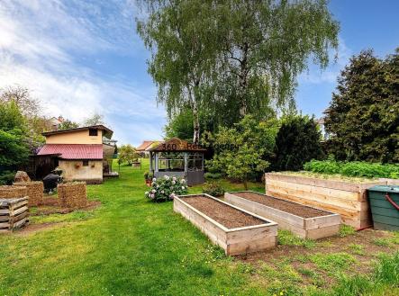 1 (11) | Prodej - pozemek pro bydlení, 1 418 m²