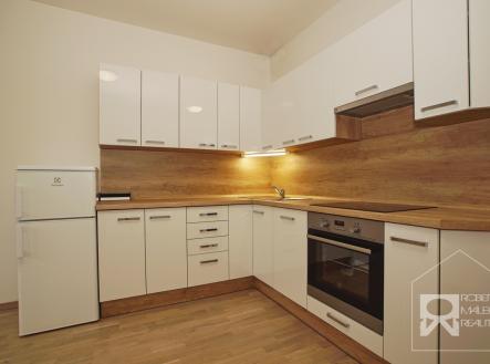Kuchyňská linka na míru | Pronájem bytu, 2+kk, 53 m²