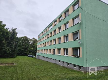 Pohled na dům 2 | Prodej bytu, 3+kk, 74 m²