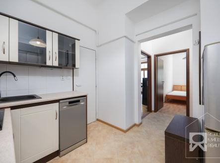 Kuchyň 1 | Pronájem bytu, 2+1, 52 m²