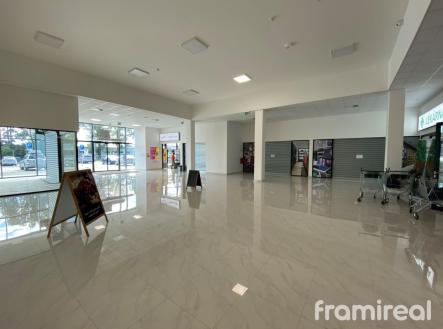 Výstřižekx30 | Pronájem - obchodní prostor, 35 m²