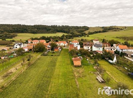 fotopozemekhorniloucky (4) | Prodej - pozemek pro bydlení, 3 566 m²