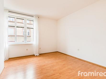 pokoj ulice Mečířova | Pronájem bytu, 3+1, 113 m²