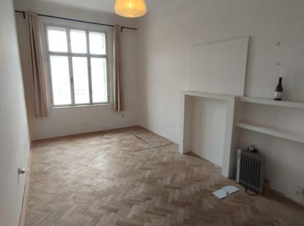 Pronájem bytu, 1+kk, 18 m² obrázek