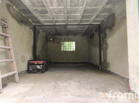 IMG_1169 | Prodej - malý objekt/garáž