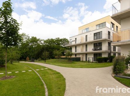 Pronájem bytu, 2+kk, 53 m²