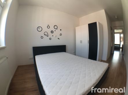 IMG_5400 | Pronájem bytu, 2+kk, 50 m²