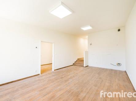 Pohled od okna | Prodej bytu, 2+kk, 55 m²