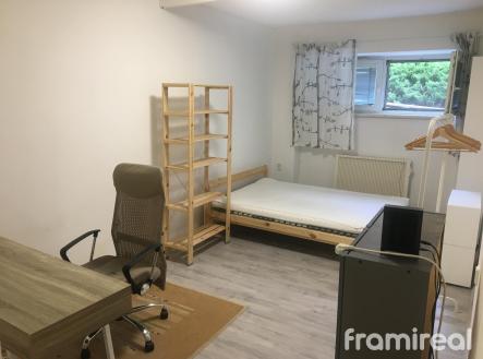 9 | Pronájem bytu, 1+1, 30 m²