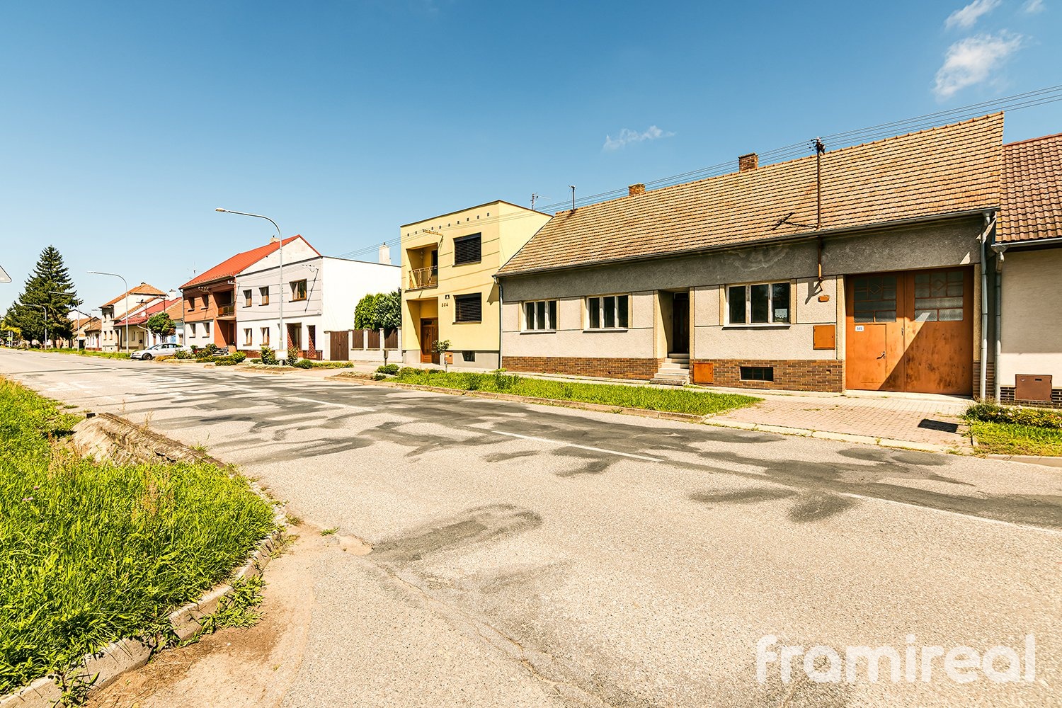 Prodej rodinného domu 126 m², pozemek 1958 m²