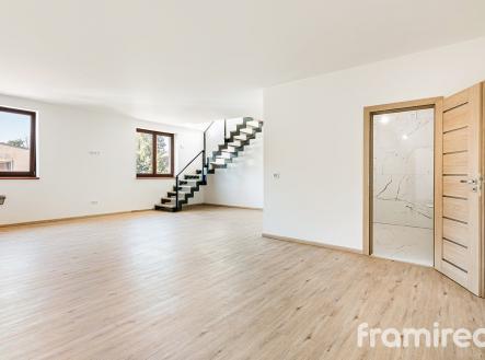 fotobyttroubsko (5) | Prodej bytu, 4+kk, 143 m²