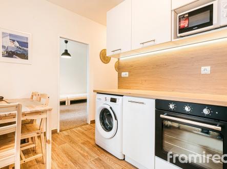 Pronájem bytu, 2+1, 58 m²