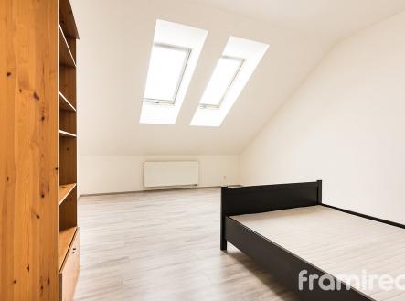 fotobytgorkeho  (1) | Pronájem bytu, 2+1, 75 m²