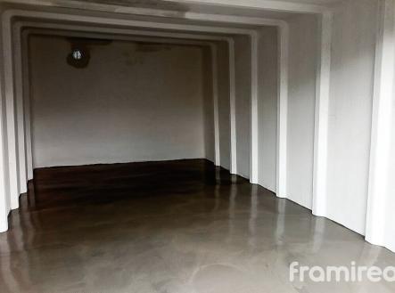 IMG_5109 | Prodej - malý objekt/garáž