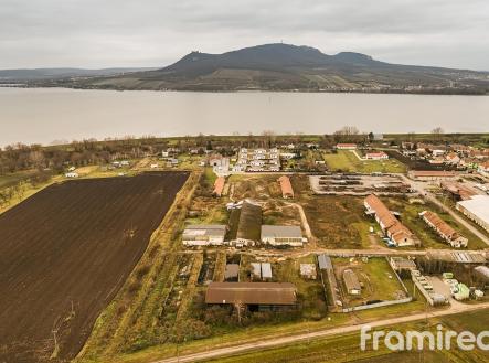 Prodej - pozemek pro komerční výstavbu, 2 465 m²