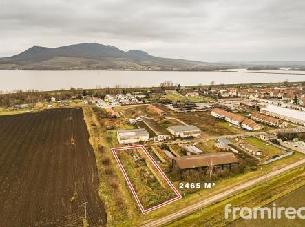Prodej - pozemek pro komerční výstavbu, 2 465 m²