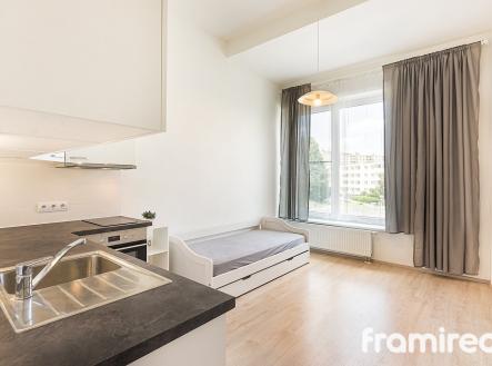 Kamínky_Byt_02 | Pronájem bytu, 1+kk, 33 m²