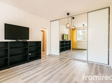 fotobytvoriskova (5) | Pronájem bytu, 1+1, 32 m²