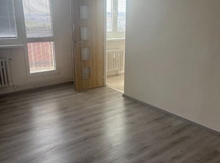 5 | Pronájem bytu, 1+1, 38 m²
