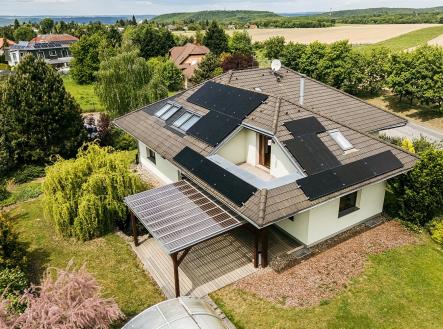 Prodej - dům/vila, 298 m²