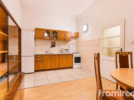 fotobytanenska1 (8) | Pronájem bytu, 2+1, 80 m²