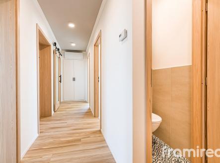 fotobytkyjov (12) | Prodej bytu, 4+kk, 83 m²