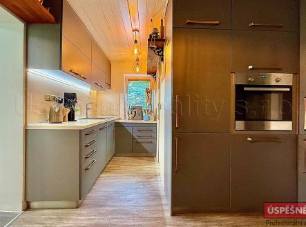 IMG_1211.jpg | Prodej - dům/vila, 100 m²