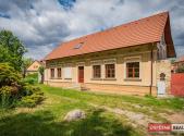 Prodej - dům/vila, 737 m²