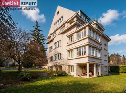 hf_20260408_060937_fc77fa10-416f-4f3d-9832-79a50407d421.jpg | Prodej bytu, 3+1, 87 m²