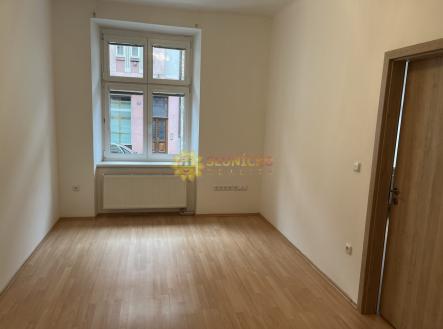 Fotka 4 | Pronájem bytu, 2+1, 74 m²