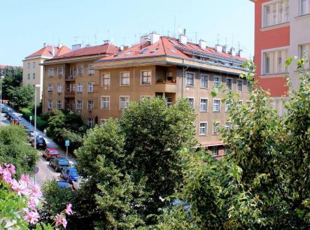 Pronájem bytu, 2+kk, 57 m²