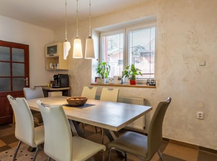 . | Prodej - dům/vila, 180 m²