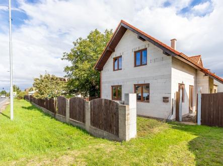 . | Prodej - dům/vila, 250 m²