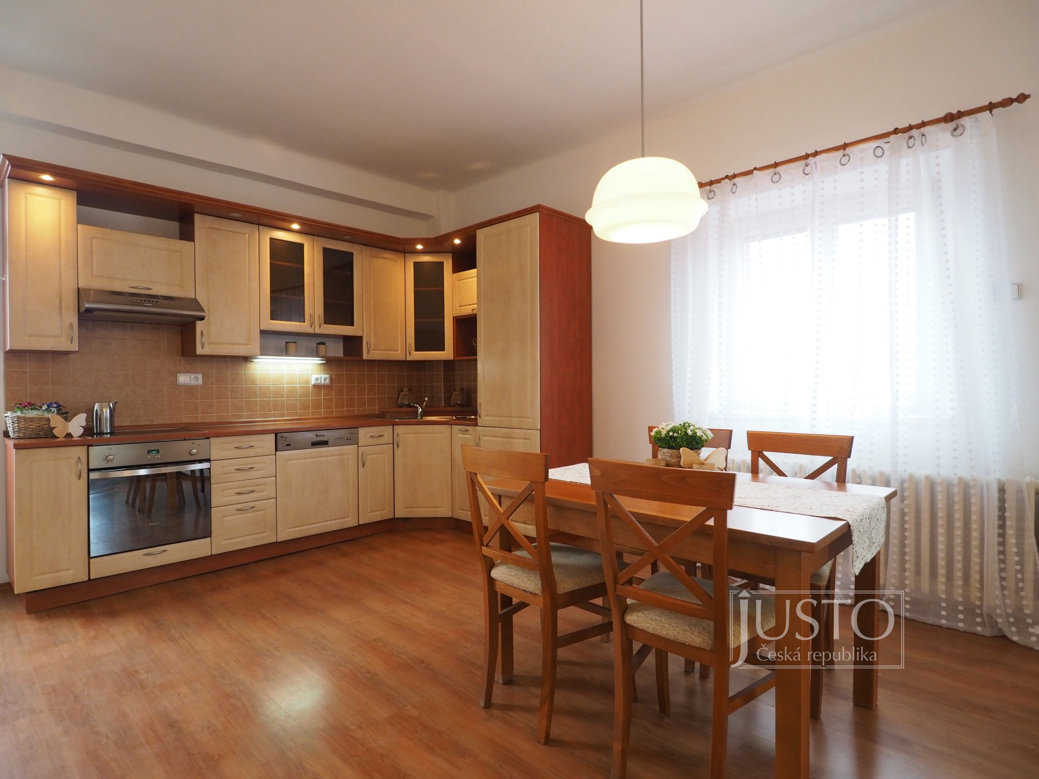 Prodej RD 4+KK, 185 m² (658 m²), Písek - Pražská