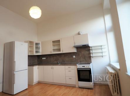 Pronájem bytu, 2+1, 72 m²