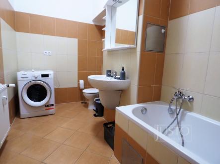 Pronájem bytu, 2+1, 72 m²