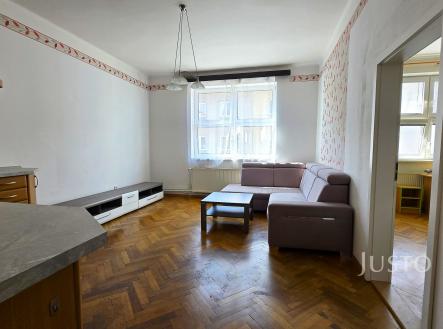 Pronájem bytu, 3+kk, 84 m²