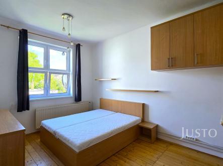 Pronájem bytu, 3+kk, 84 m²