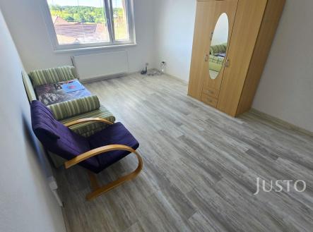 Pronájem bytu, 3+1, 80 m²
