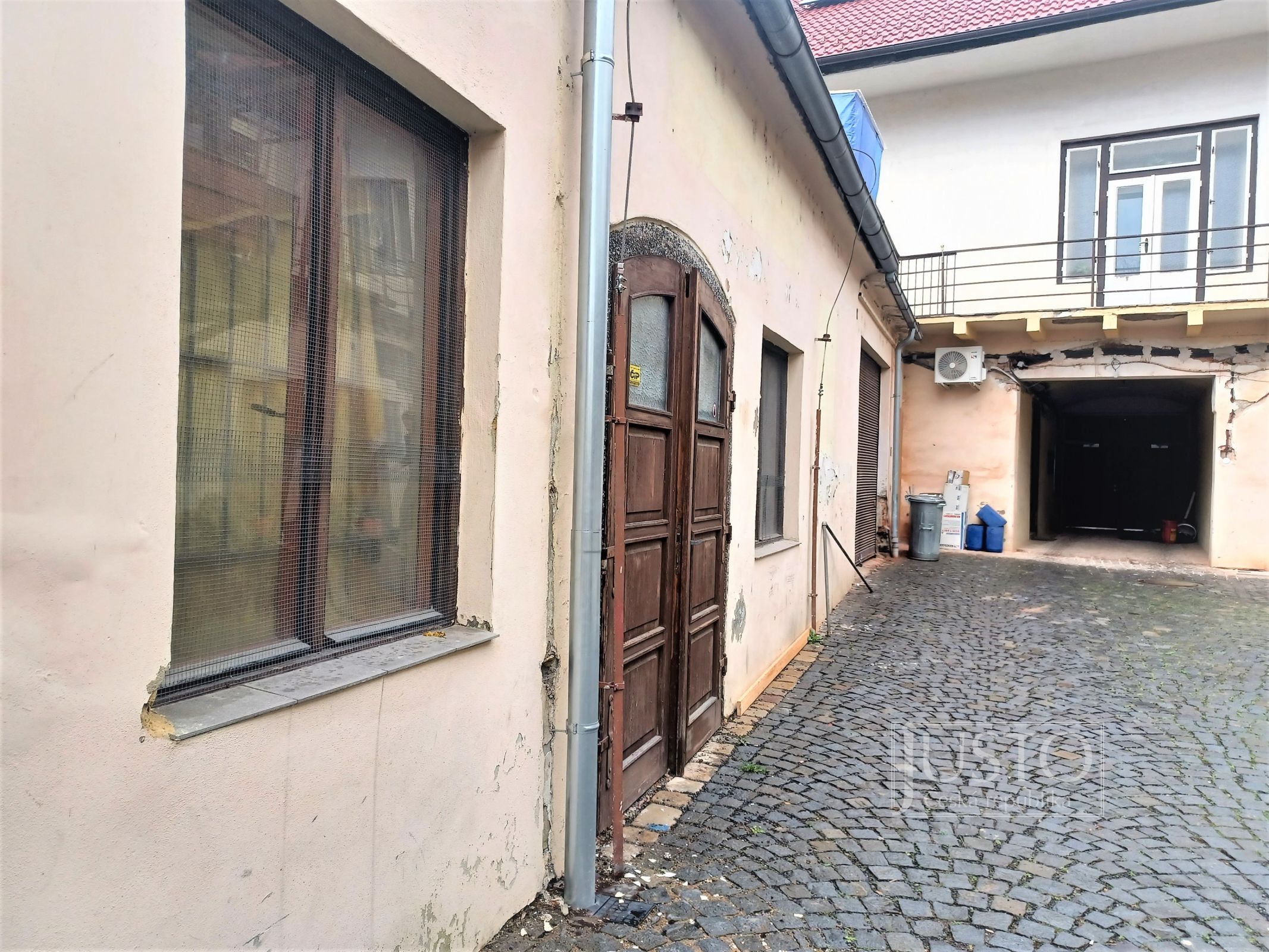 Pronájem skladu, 34 m², Písek - tř. Národní svobody