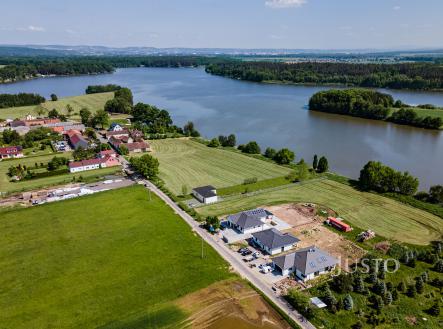 Prodej - pozemek pro bydlení, 2 368 m²