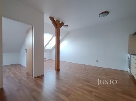 Pronájem bytu, 2+kk, 39 m²