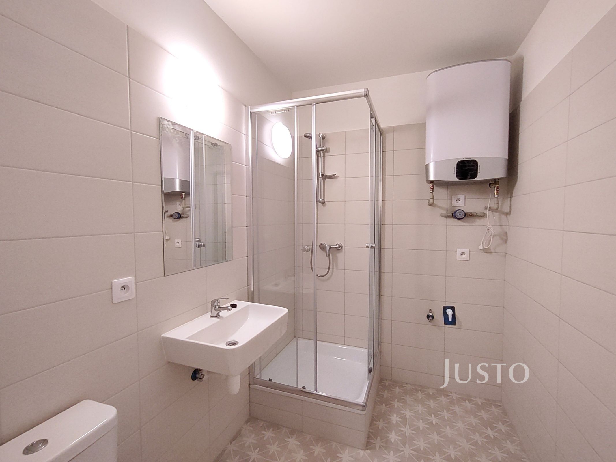 Pronájem 1+kk, 23 m², Topělec - Čížová