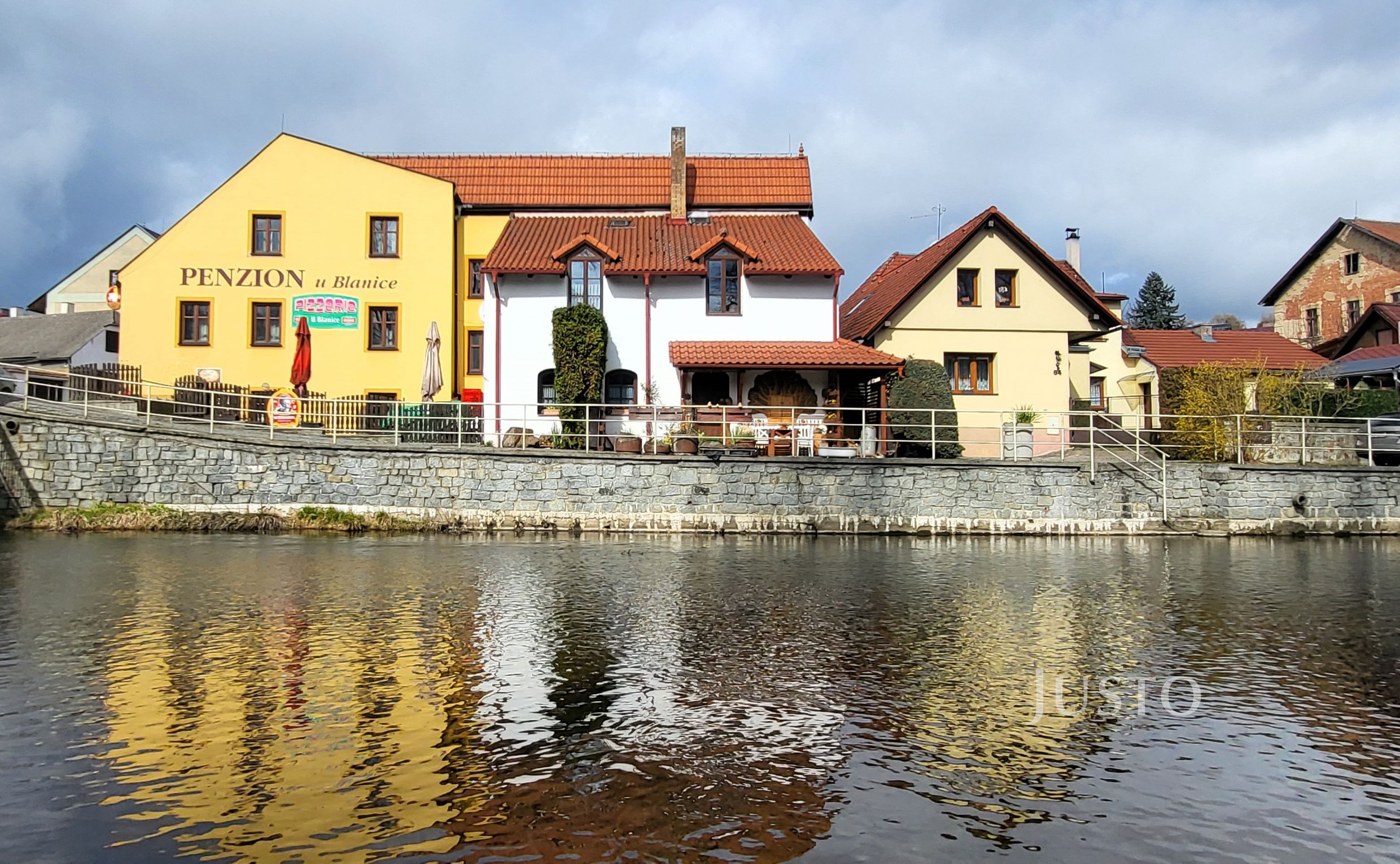 Prodej rodinného domu, Husinec