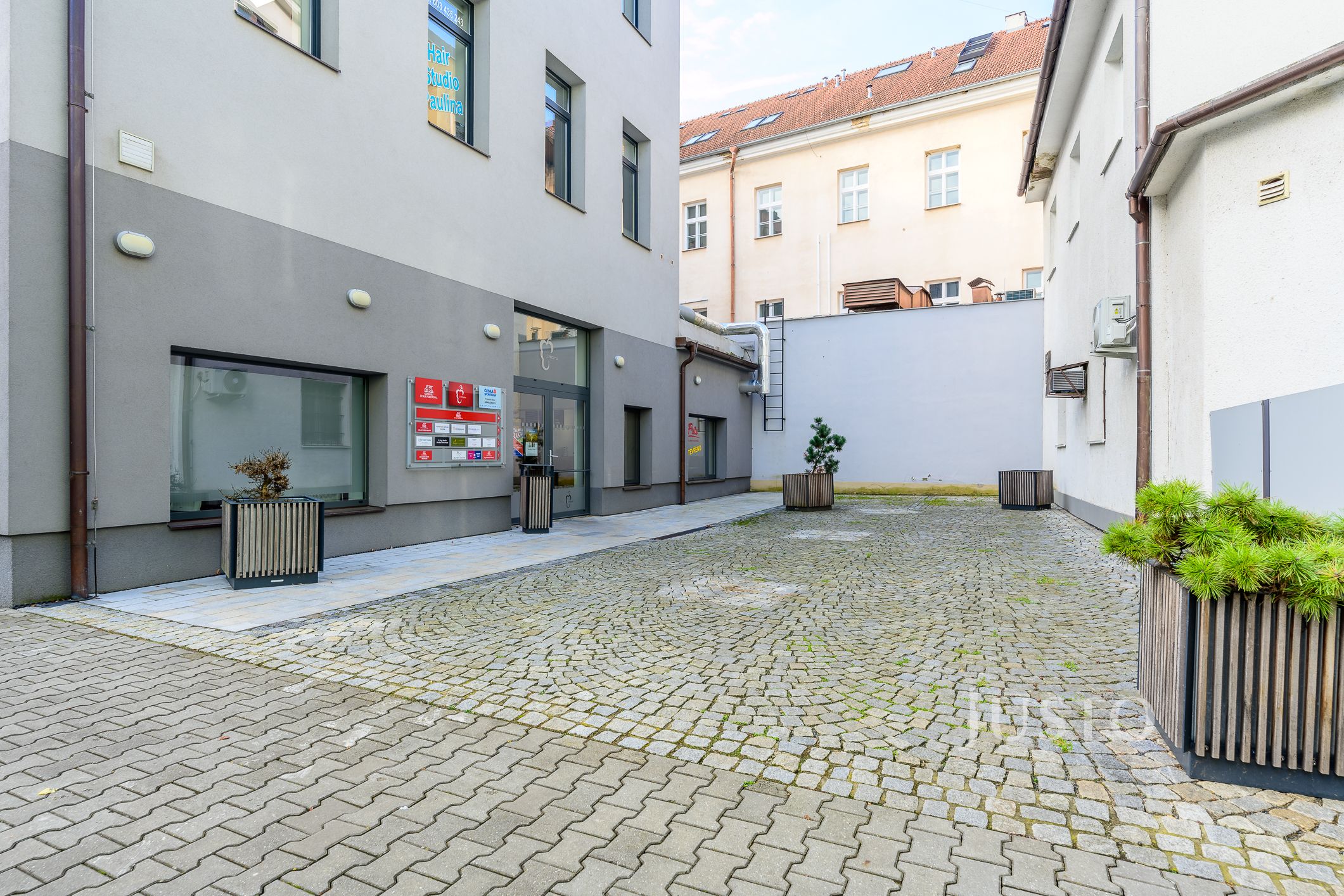 Pronájem nebytových prostor, 46 m² (zahrádka 52 m²) Uherské Hradiště