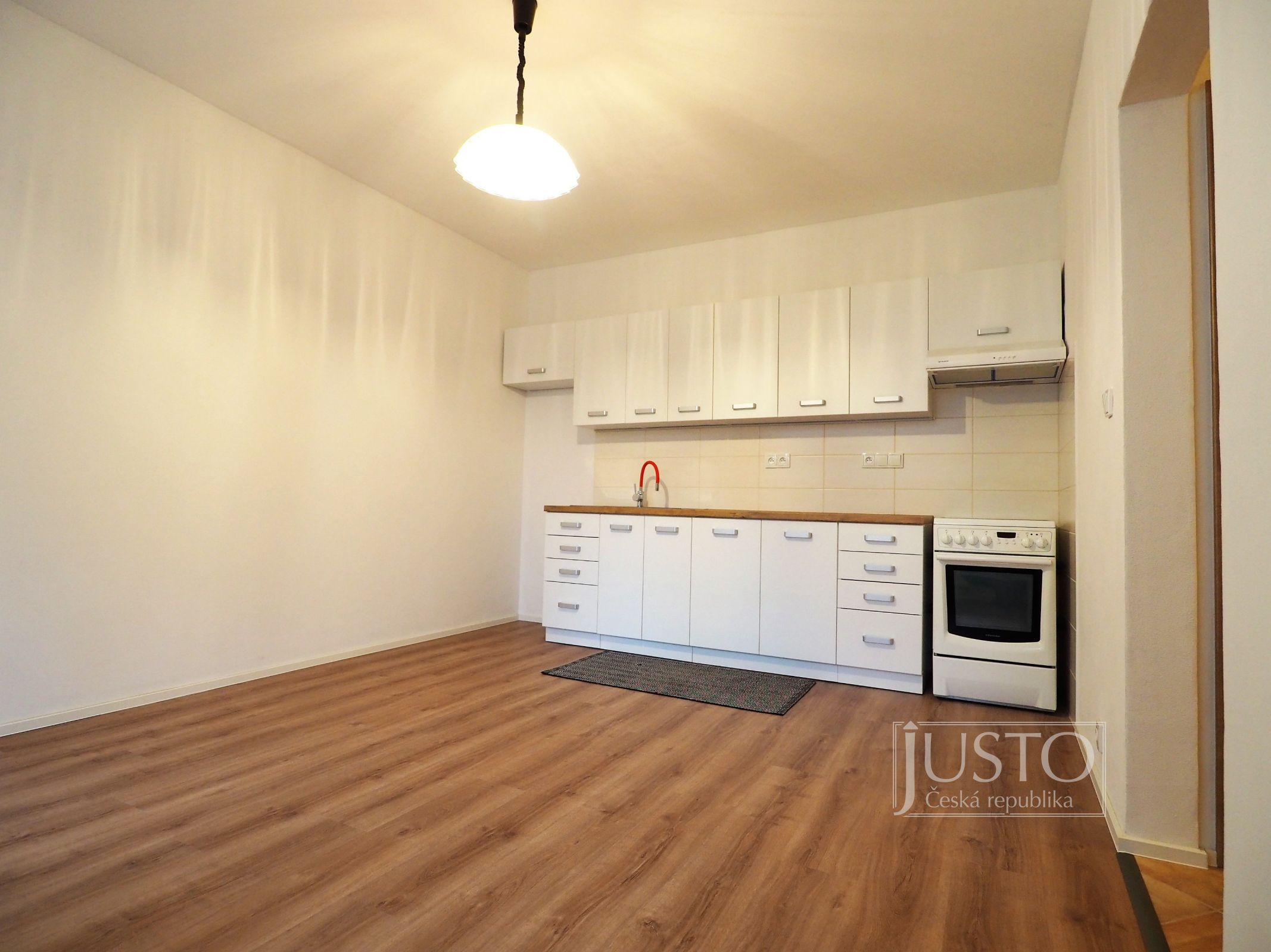 Pronájem 2+kk, 41 m², Písek - Jablonského