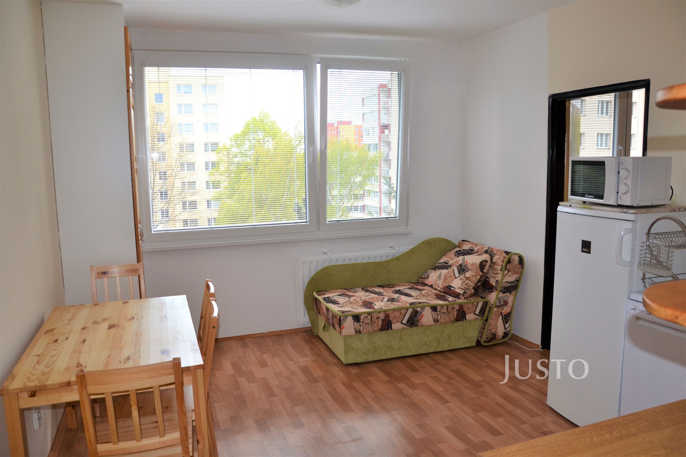 Pronájem 1+1, 35 m², Písek - třída Přátelství