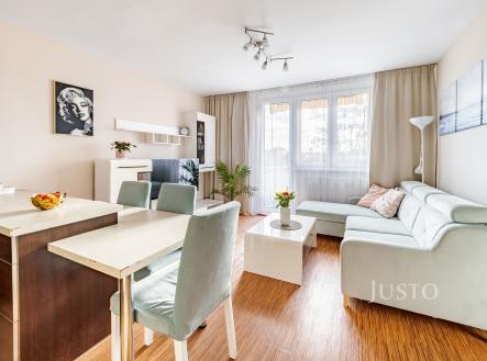 Pronájem bytu, 3+kk, 54 m²