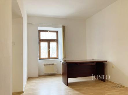 Pronájem - kanceláře, 39 m²