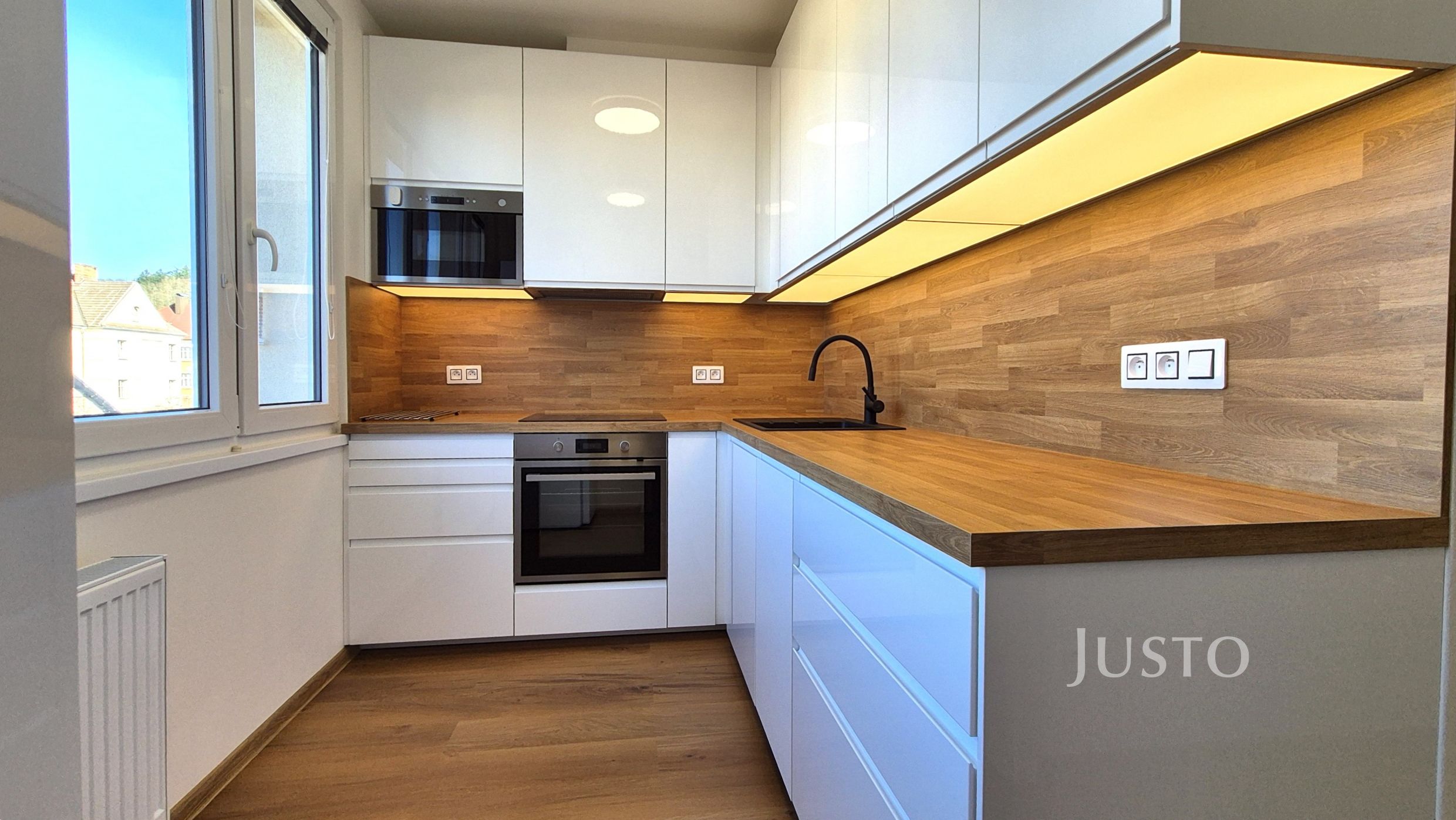 Pronájem 3+1, 65 m², Písek - 17. listopadu